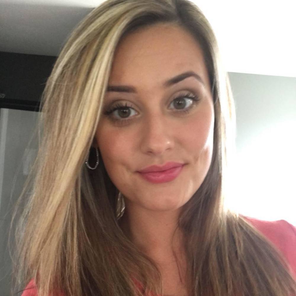 Meet your Posher, Alyssa